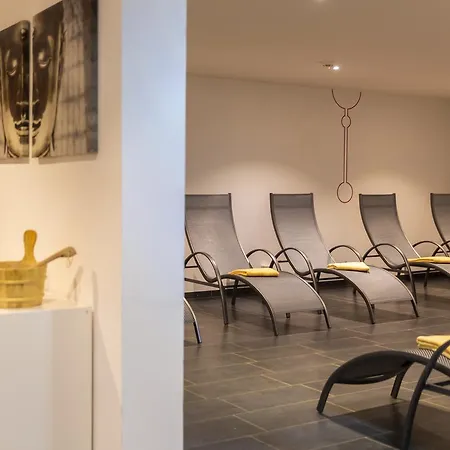 Cooee Alpin Lungau Hotel 3*